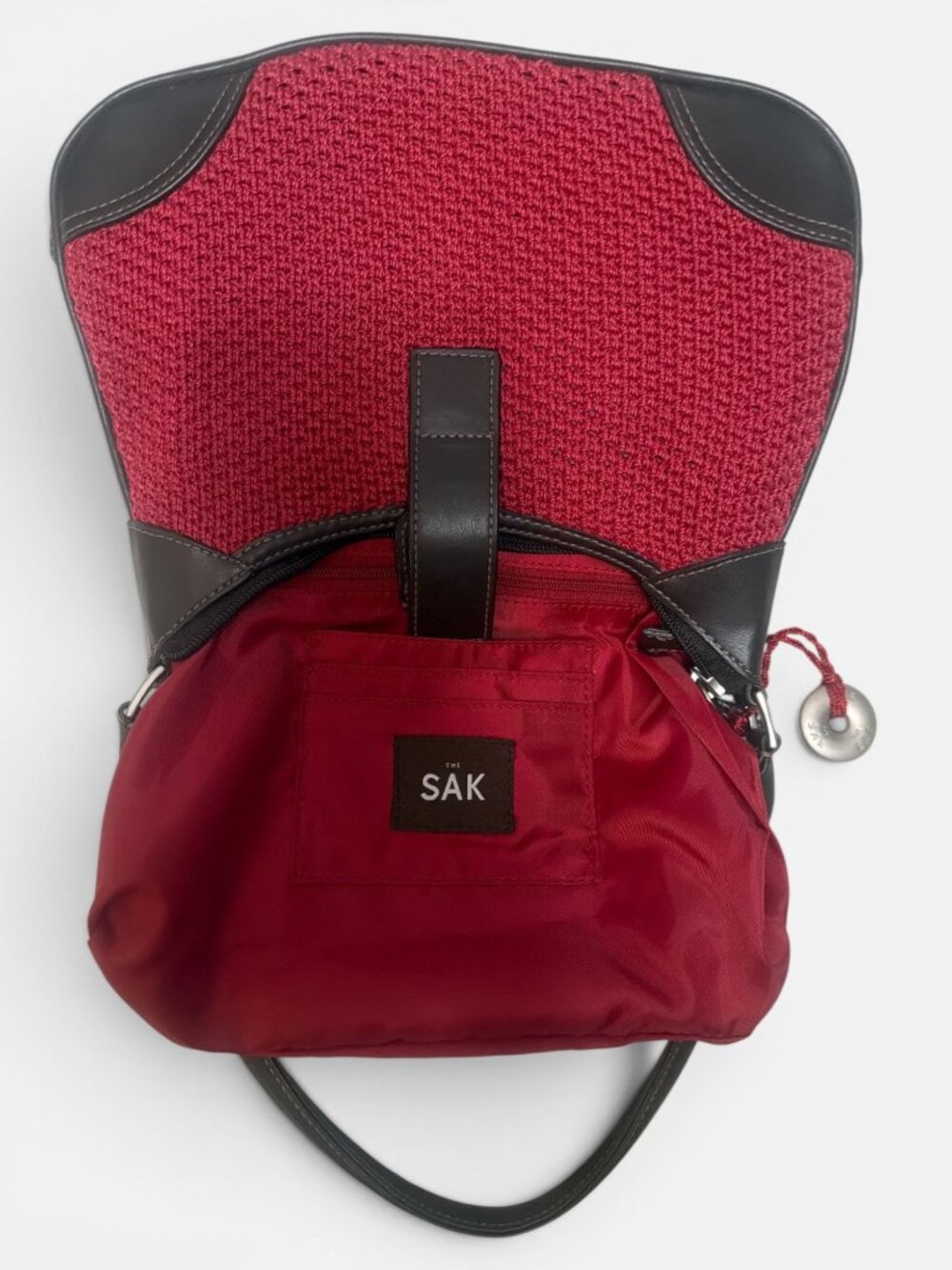 VTG The Sak Small Hobo Red Tightweave Crochet Brown Trim Shoulder Bag Y2K Charm - Picture 7 of 8